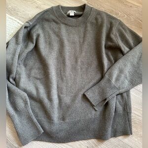 H&M Taupe Sweater Size XL